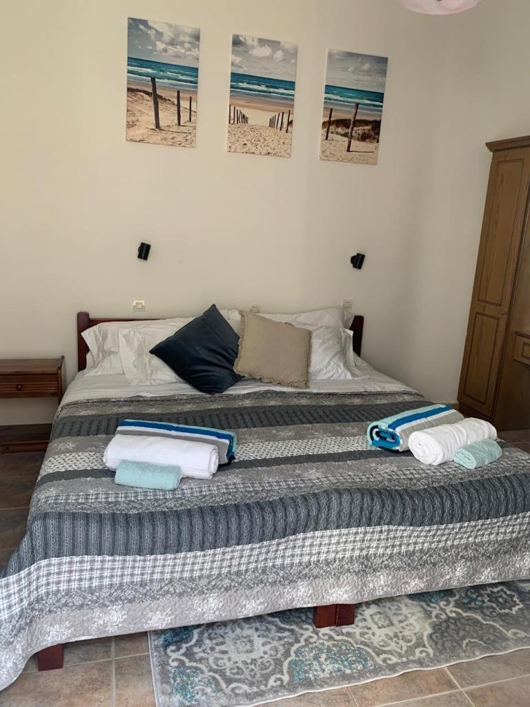 Nisaki Mathraki B&B Ruang foto