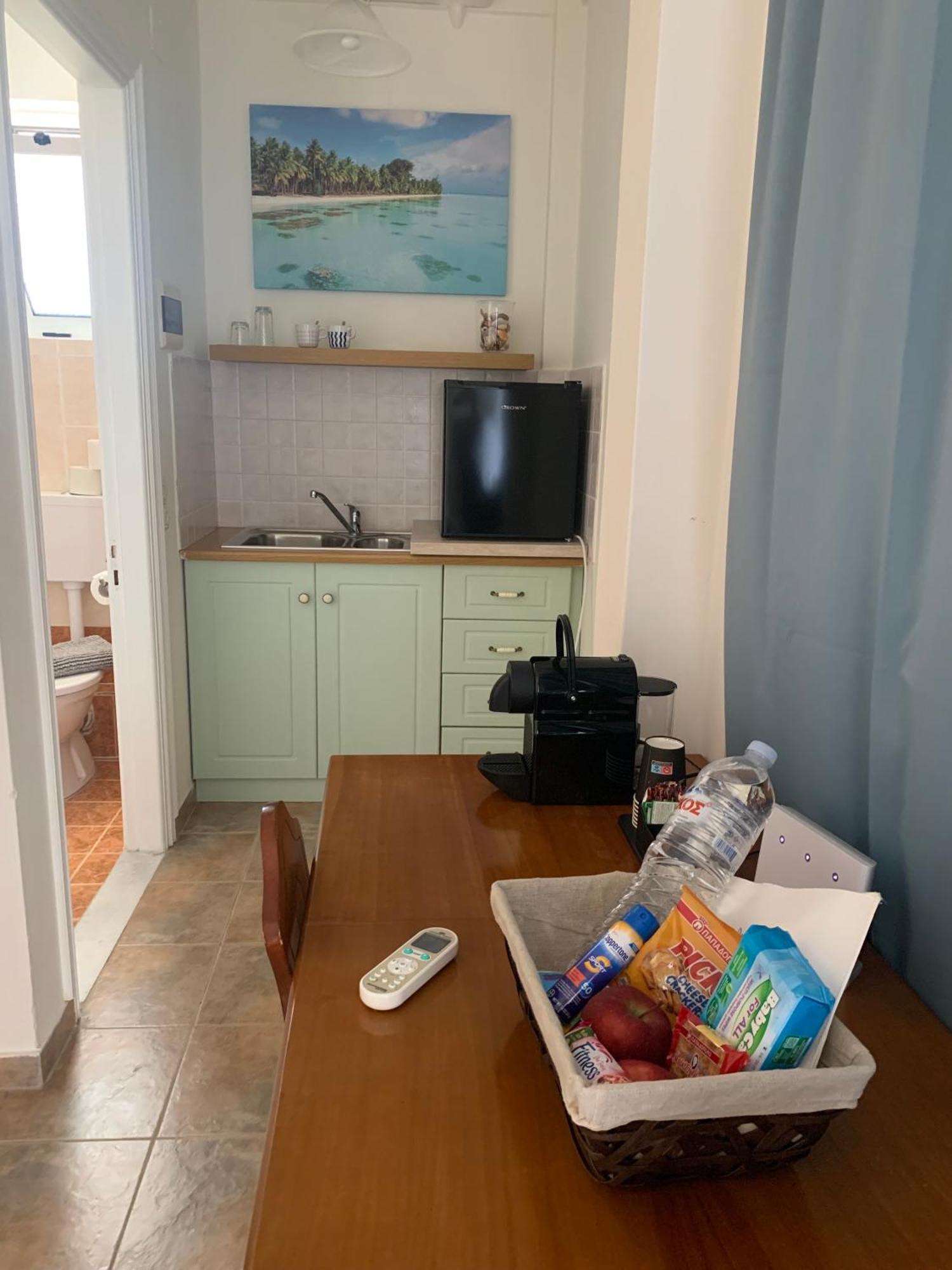 Nisaki Mathraki B&B Ruang foto